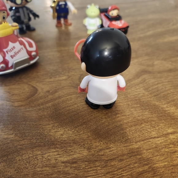 Ryan's World Figures and Cars - Picture 7 of 16